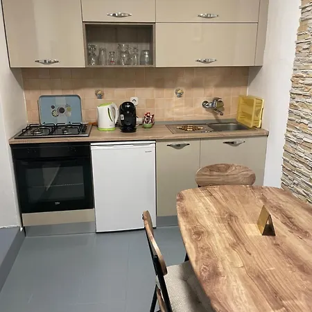 Apartment Tina *