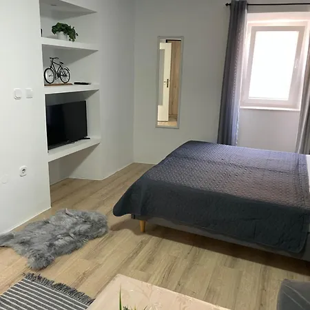 Apartment Tina *