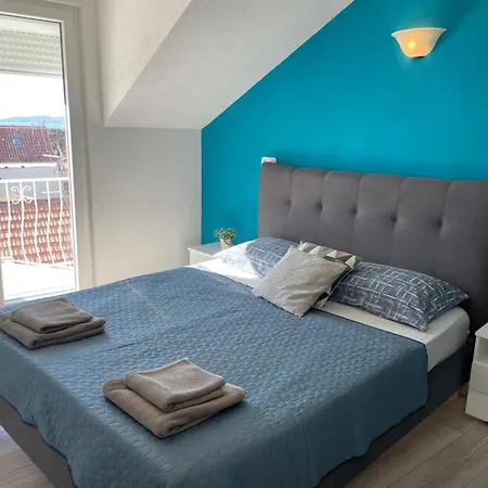 Apartment Tina Vodice
